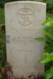 TRINCOMALEE WAR CEMETERY - JOHNSTON, GEORGE USHER